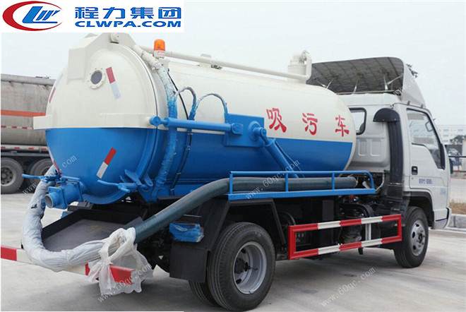 福田時代4方吸污車