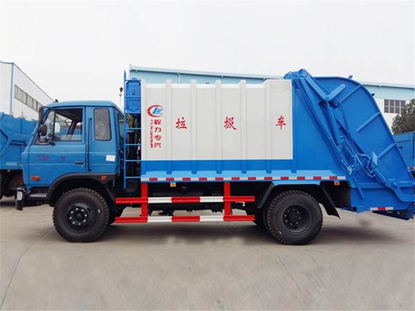 東風(fēng)10方壓縮式垃圾車