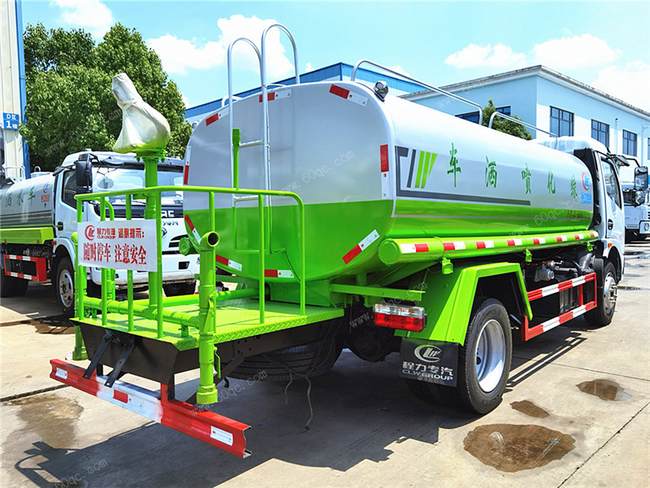 東風(fēng)凱普特K7灑水車