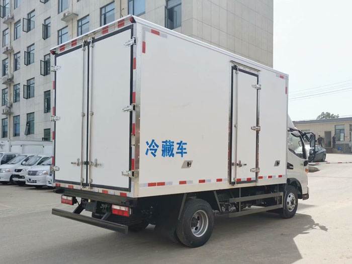 江淮駿鈴V5冠軍版冷藏車