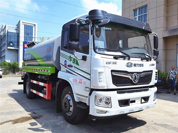 東風福瑞卡F9霧炮車