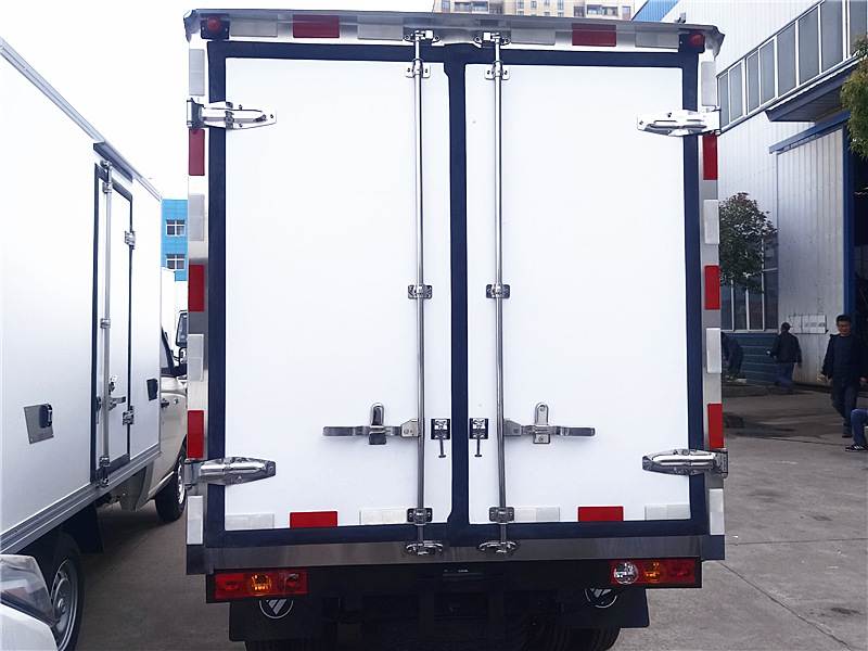 躍進小福星藍牌國六冷藏車