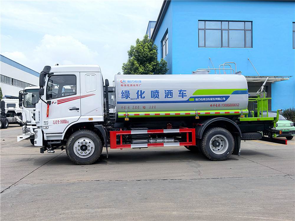 國(guó)六東風(fēng)華神F5灑水車