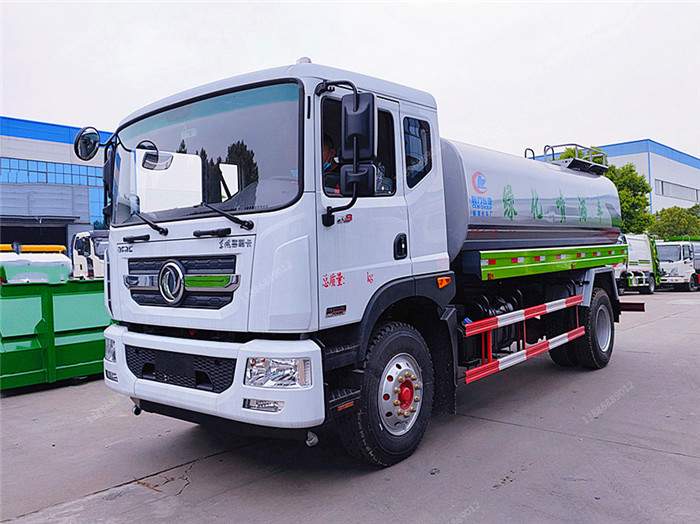 15噸灑水車