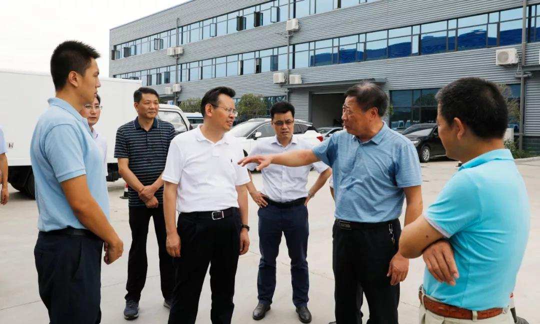 湖北省發(fā)展和改革委員會率隊(duì)赴程力公司考察指導(dǎo)工作